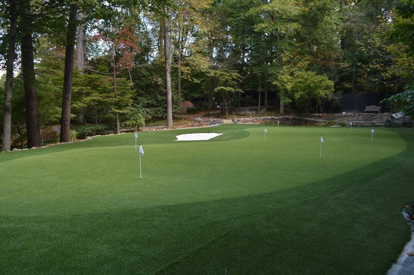 Tucson backyard putting green